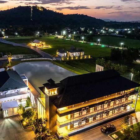 Pim Pool Villa Nan Ngoại thất bức ảnh