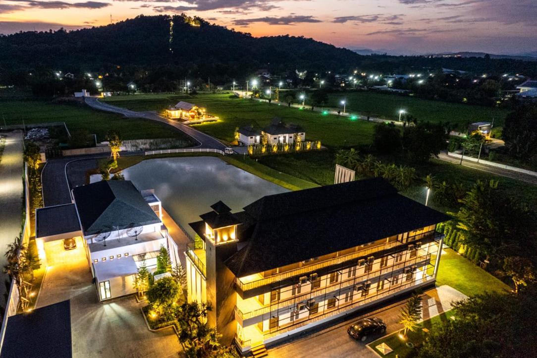 Pim Pool Villa Nan Ngoại thất bức ảnh